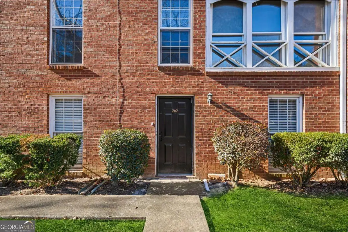 1166 Booth Road Sw #202, Marietta, GA 30008 - #1