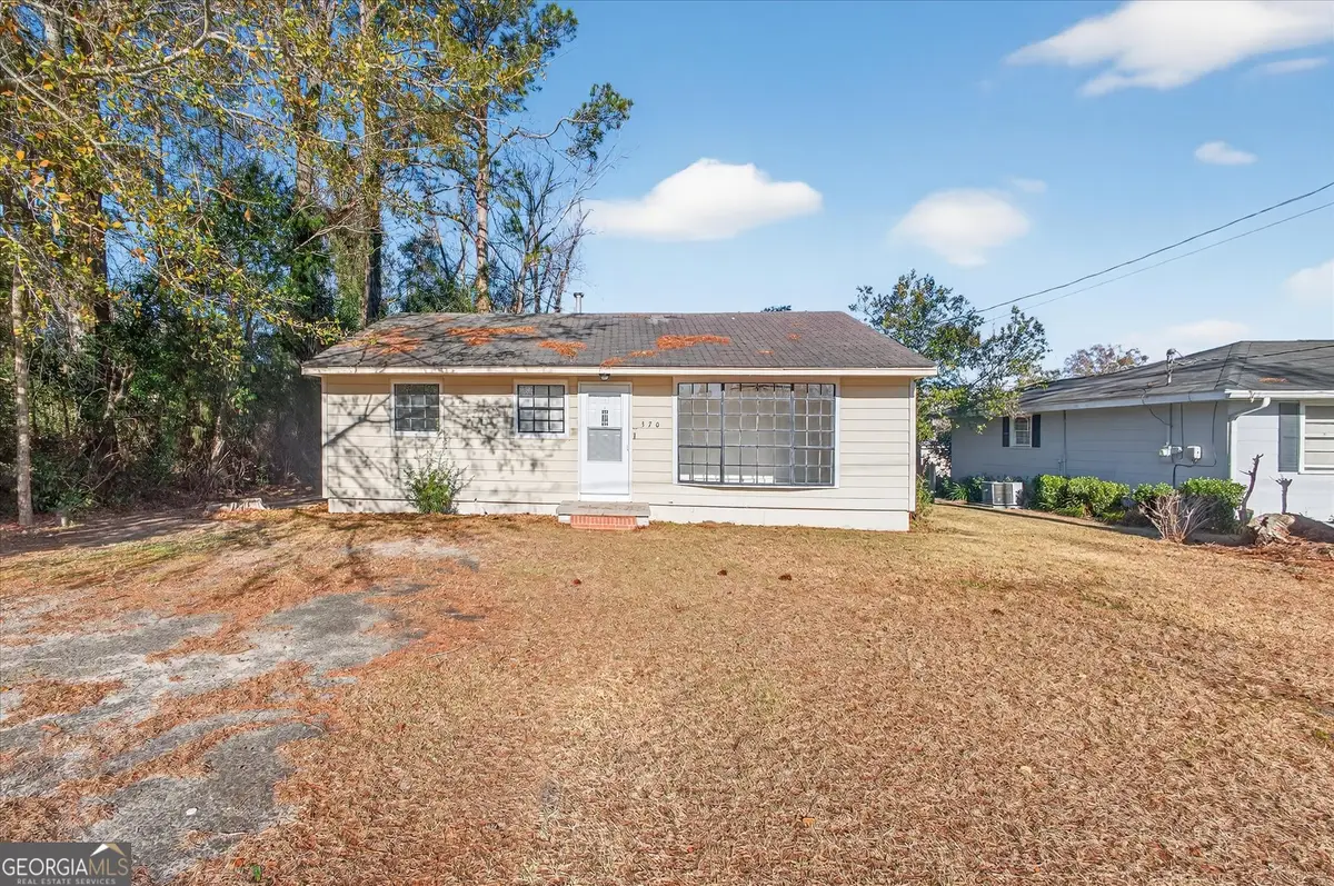 370 S 6th Street, Jesup, GA 31545 - #1