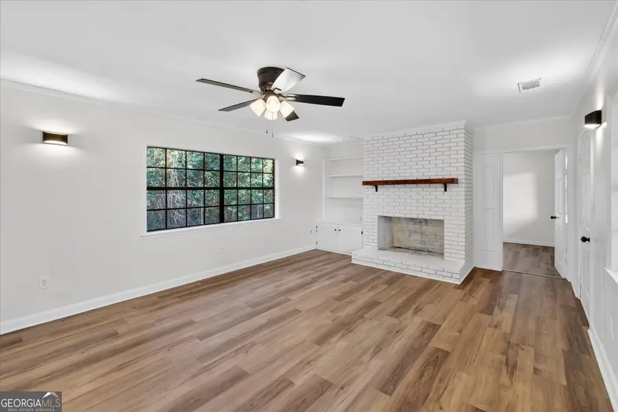 370 S 6th Street, Jesup, GA 31545 - #3