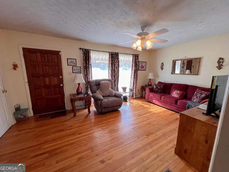 104 Ridgedale Drive, Warner Robins, GA 31088 - Image #3