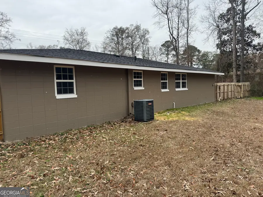 228 Hobbins Drive, Dublin, GA 31021 - #3
