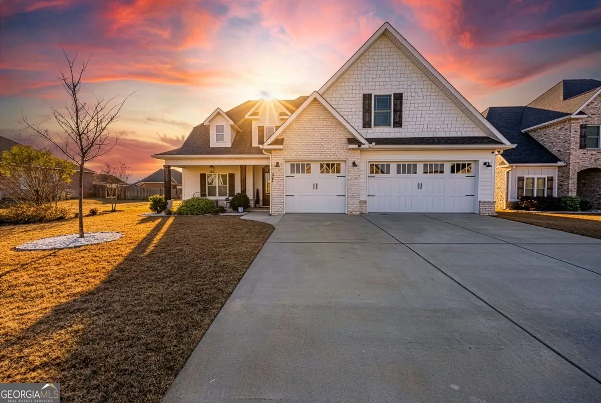 901 Falkirk Drive, Warner Robins, GA 31088 - #1