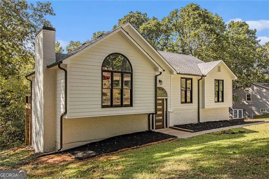 29 Greenwood Drive Sw, Cartersville, GA 30120 - Image #2