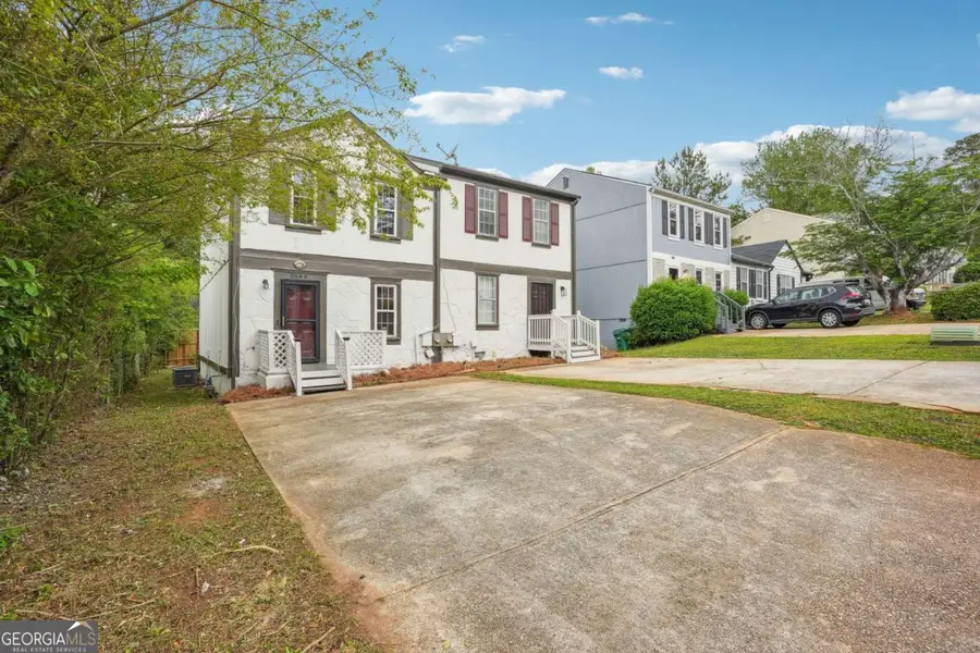 2049 Charter Lane, Lithonia, GA 30058 - Image #2