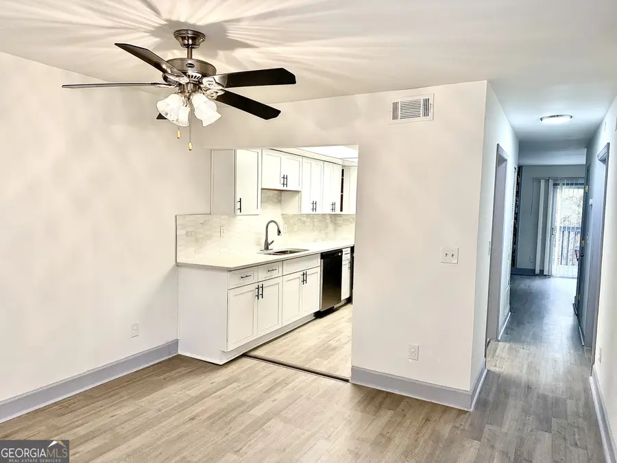 561 Northridge Crossing Drive, Sandy Springs, GA 30350 - Image #3