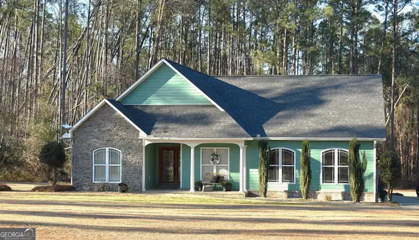 100 Easy Street, Ailey, GA 30410