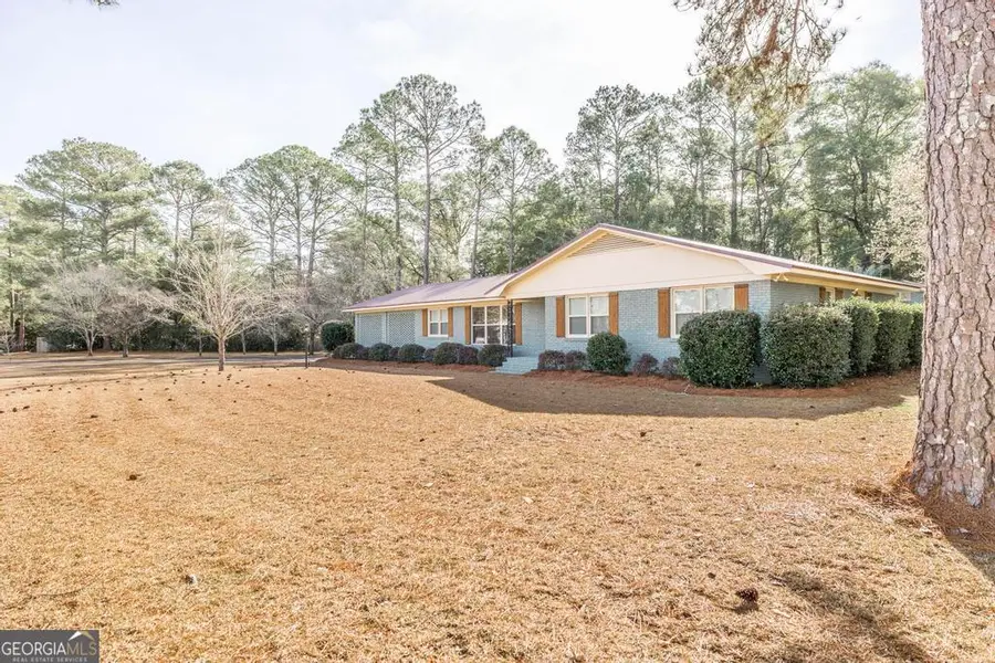 19 Mansfield Drive, Hawkinsville, GA 31036 - #3