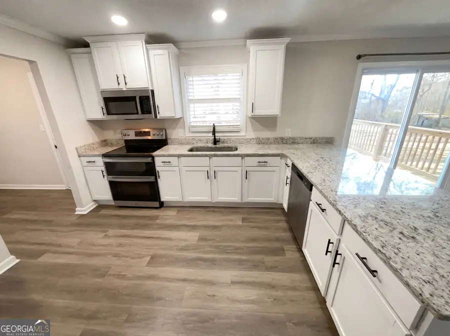 32 Banks Street, Maysville, GA 30558 - #2