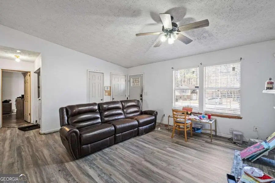 6340 Emerald Pointe Circle, Atlanta, GA 30349 - Image #3