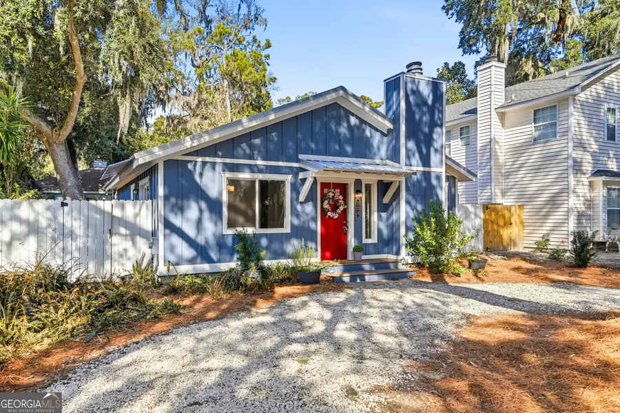 204 Pine Street, Saint Simons, GA 31522 - #2
