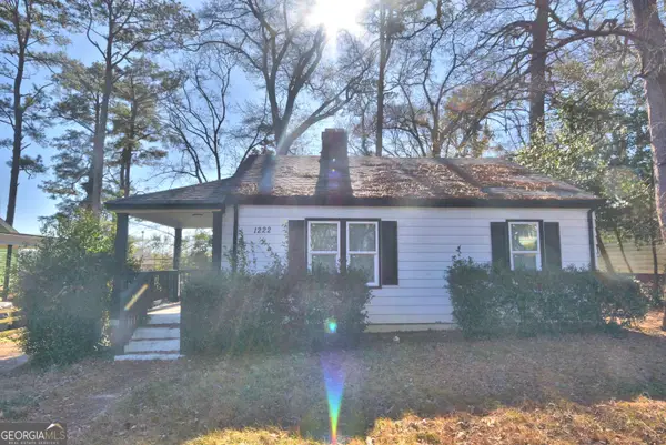 1222 E Forrest Avenue, East Point, GA 30344