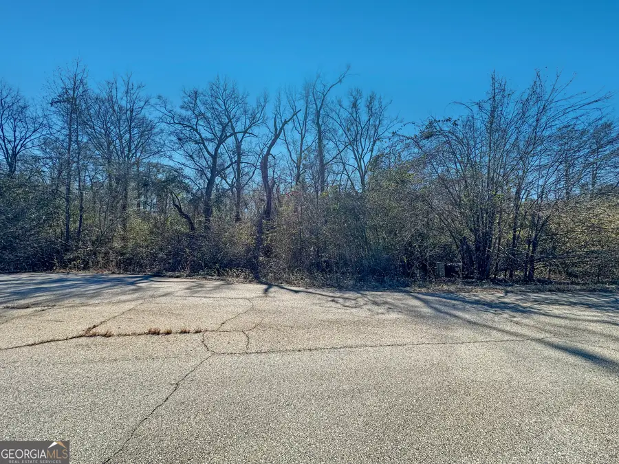 312 Hawk Court, Macon, GA 31216 - Image #2