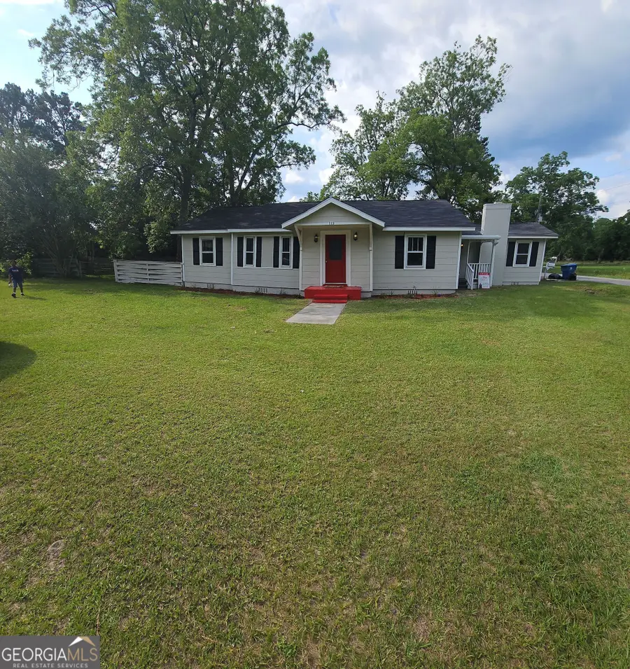 119 E Wacona Drive, Waycross, GA 31501 - #2