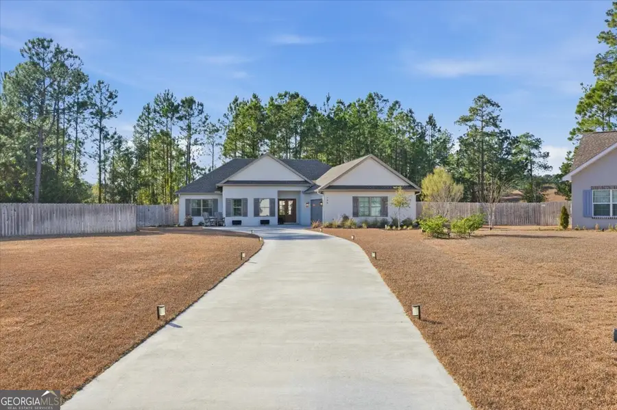 165 Silver Bluff Circle, Brunswick, GA 31523 - Image #3