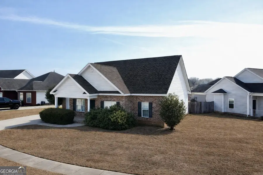 407 Gray Fox Crossing, Bonaire, GA 31005 - Image #2