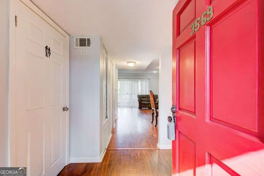 3569 Splinterwood Road, Peachtree Corners, GA 30092 - Image #3