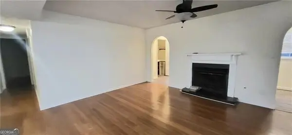 2105 N Forest Trail Ne, Dunwoody, GA 30338