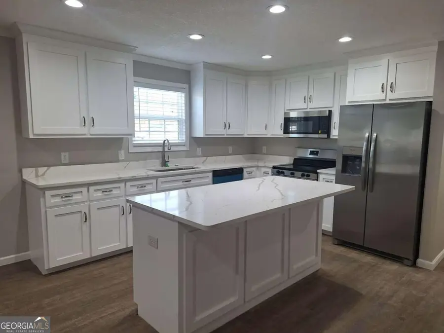 227 Twinn Lakes Drive, Baxley, GA 31513 - #3