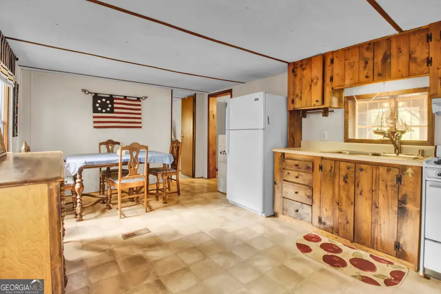 119 Willow Way, Jackson, GA 30233 - #3