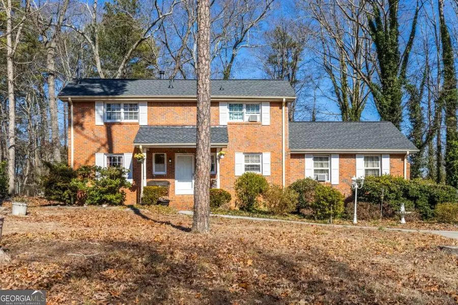 909 Rock Oak Lane, Lawrenceville, GA 30046 - Image #2