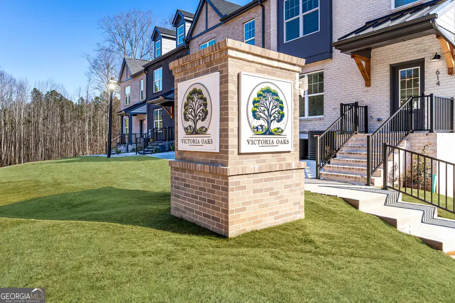 624 Oakleaf Grove Lane, Sugar Hill, GA 30518 - Image #3