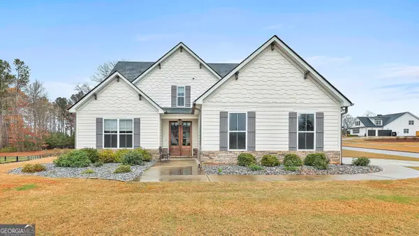 153 N Cove Drive, Newnan, GA 30263