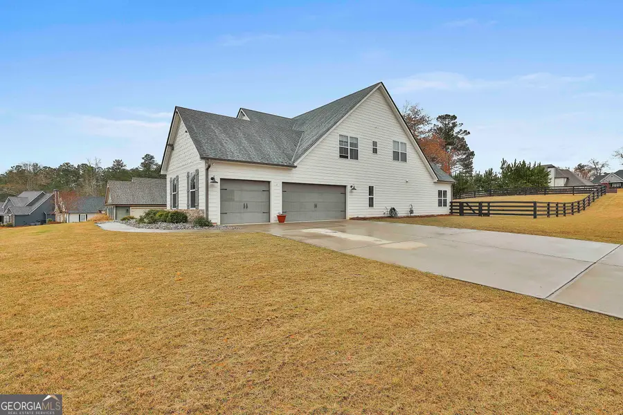 153 N Cove Drive, Newnan, GA 30263 - #2