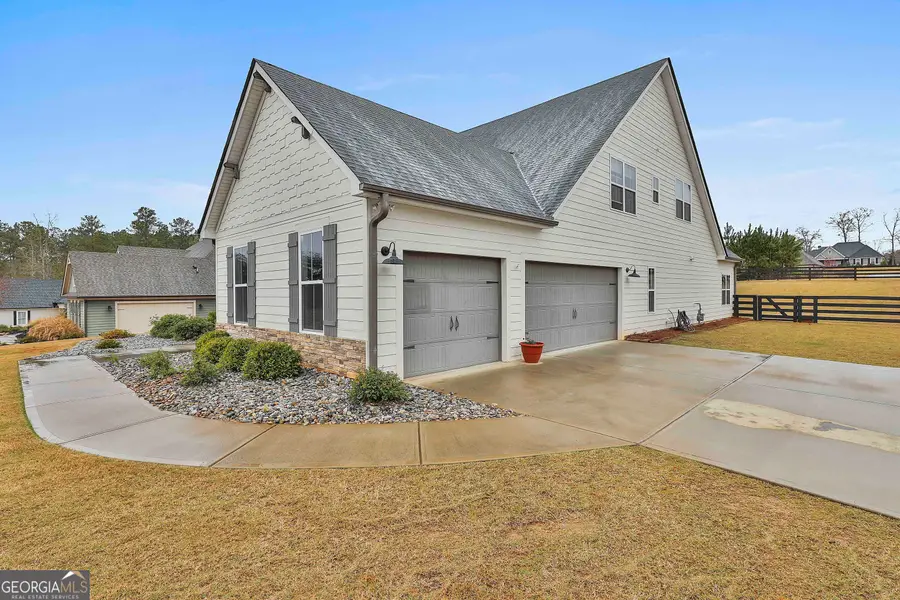 153 N Cove Drive, Newnan, GA 30263 - #3