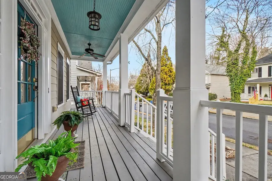 2113 Adams Overlook Nw, Atlanta, GA 30318 - Image #2