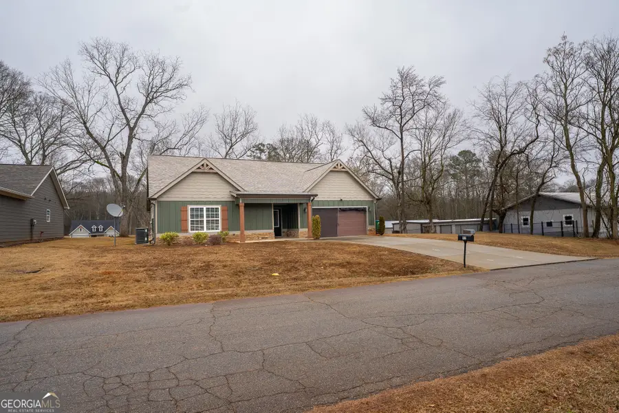 72 S Main Street, Maysville, GA 30558 - #2