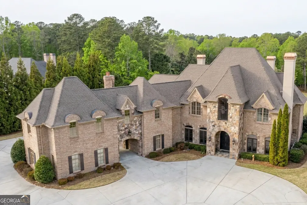 453 Londonberry Road, Atlanta, GA 30327 - #1