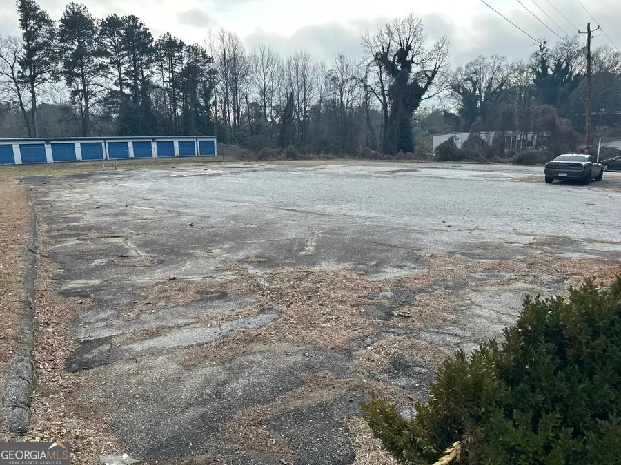 714 E Currahee Street, Toccoa, GA 30577 - #3