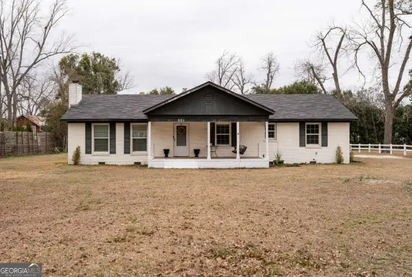 901 E Waring Street, Waycross, GA 31501