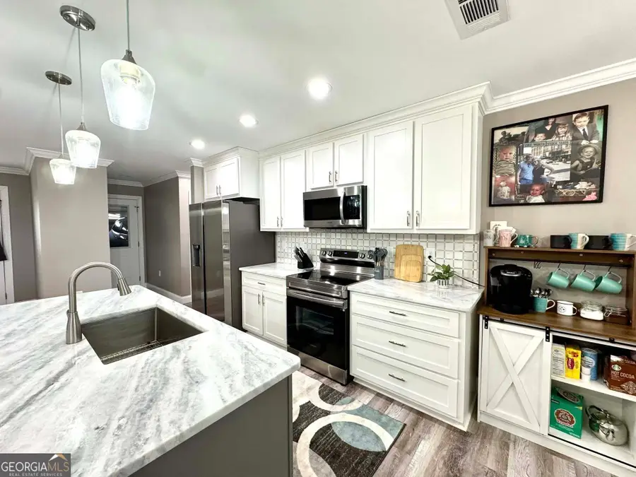 1060 Field Street, Dudley, GA 31022 - #3