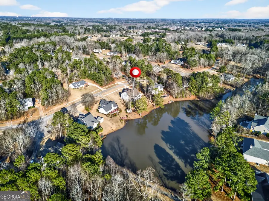 211 Lake Chase Dr N, Griffin, GA 30224 - Image #2