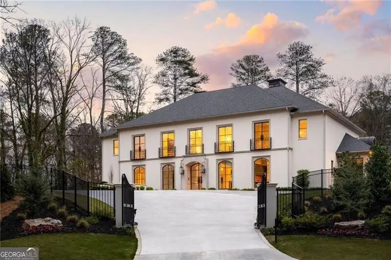 5245 Kenbrook Way, Sandy Springs, GA 30327 - #1