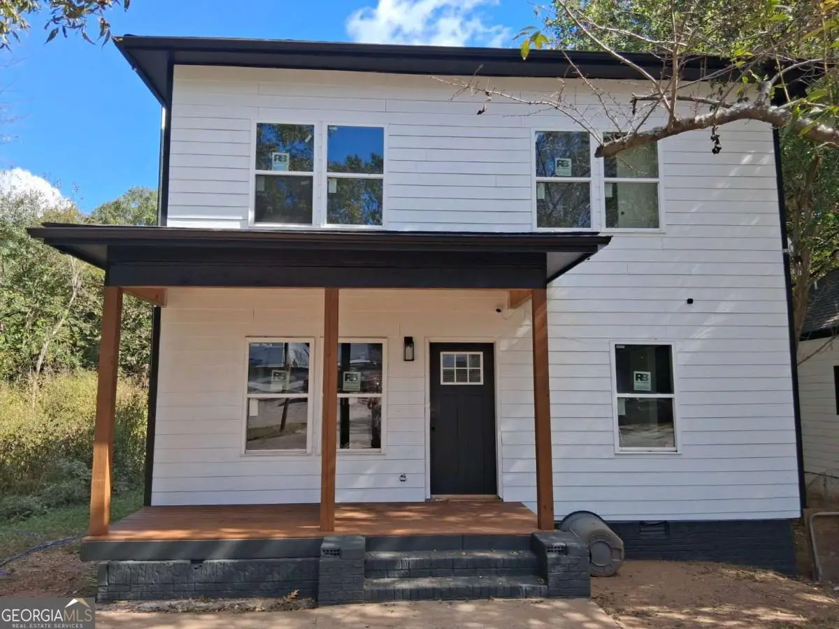 7 Charleston Avenue Se, Atlanta, GA 30315 - Image #1