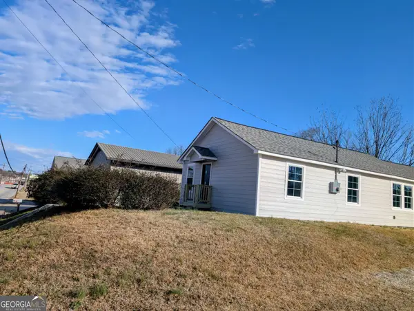 481 W Currahee Street, Toccoa, GA 30577