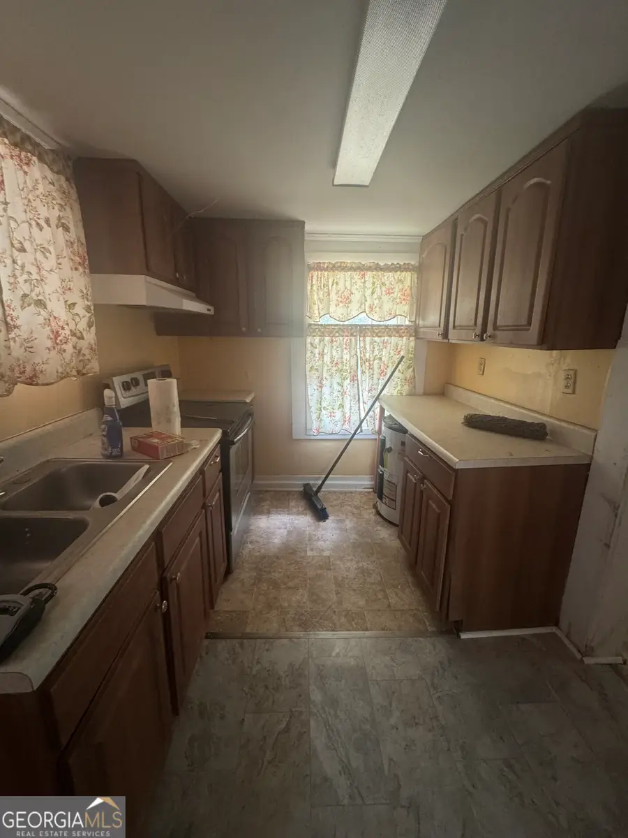 977 Mapp Street, Madison, GA 30650 - #3