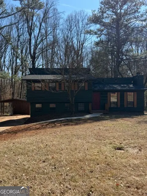 145 S Meadowcliff Circle, Carrollton, GA 30116