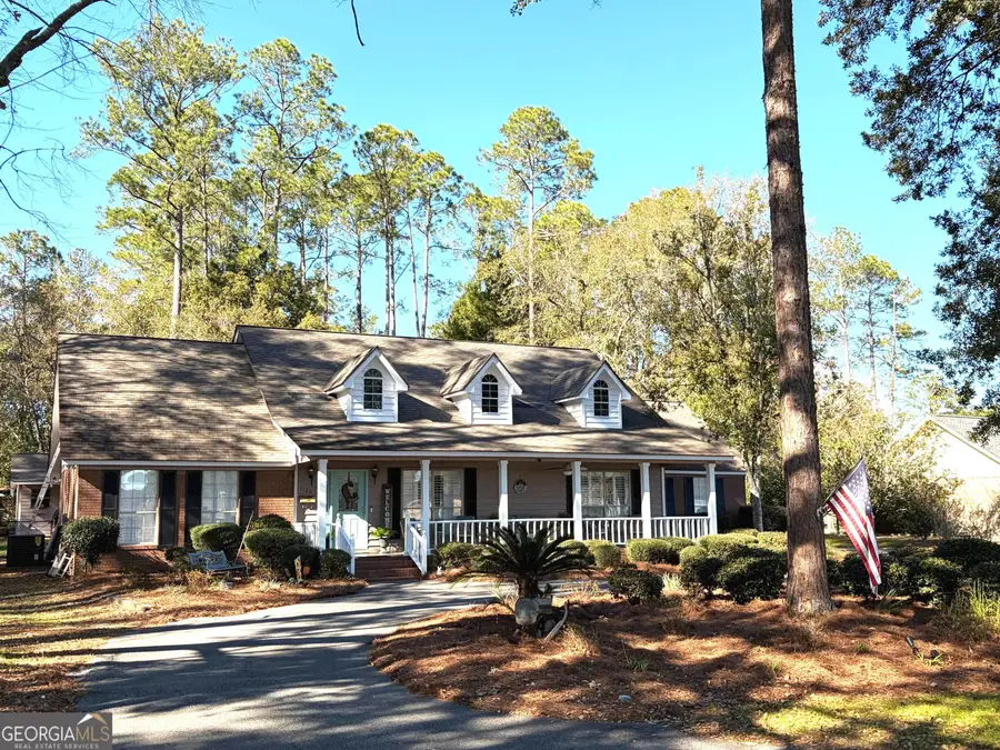 1120 Lakeview Drive, Blackshear, GA 31516 - Image #2