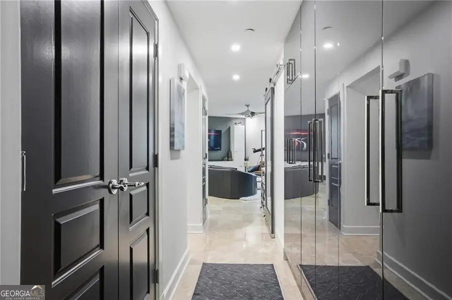 700 Park Regency Place Ne #501, Atlanta, GA 30326 - Image #2