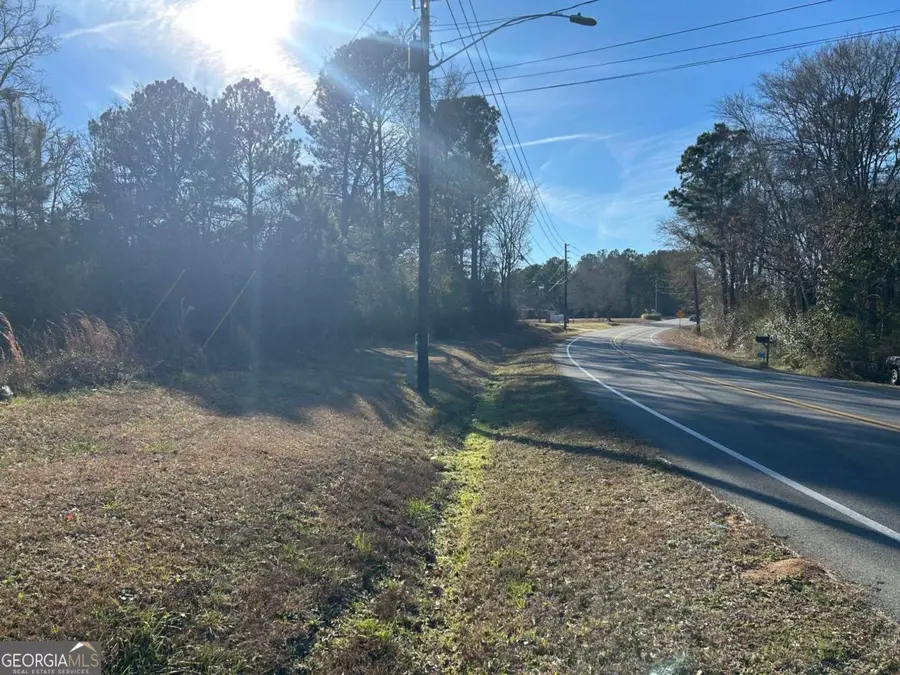 678 Dunlap Road Ne #A-14, Milledgeville, GA 31061 - #2