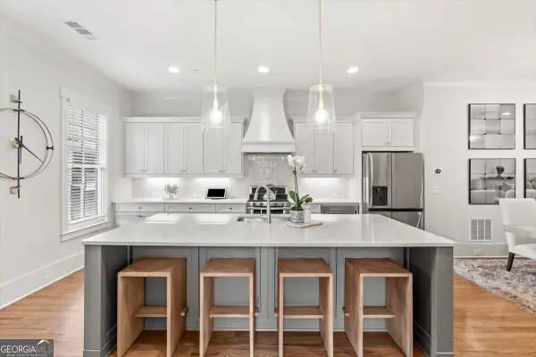 1049 Endeavour Court, Marietta, GA 30064