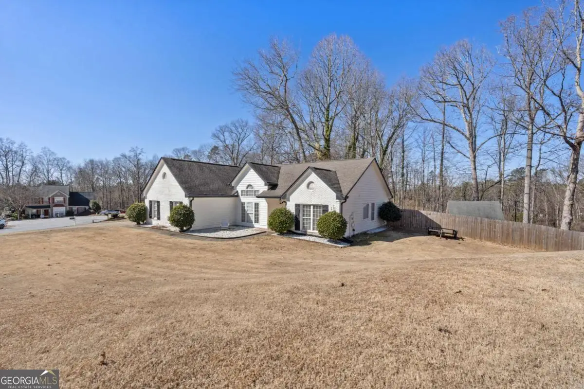 5675 Bridle Glen Dr., Sugar Hill, GA 30518 - Image #1