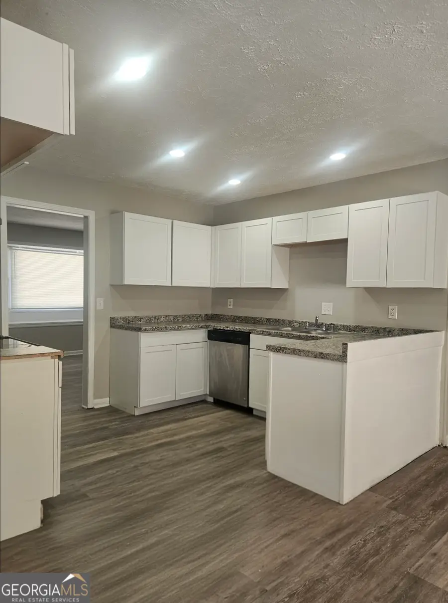 735 S Carter Drive, Jonesboro, GA 30236 - Image #3