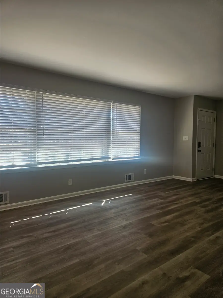 1058 Phillips Circle, Forest Park, GA 30297 - #3