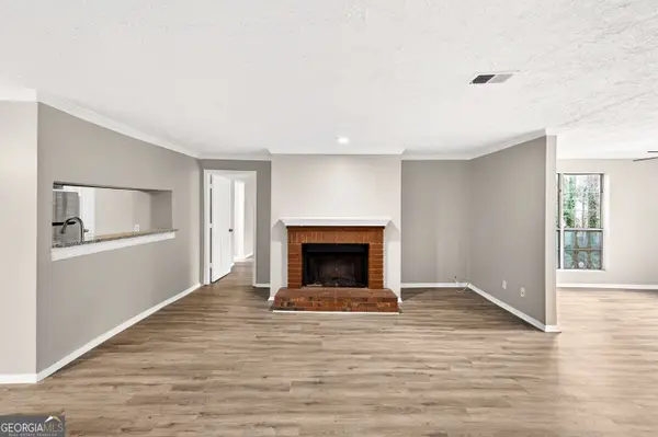 5537 Mountain Springs Circle, Stone Mountain, GA 30088