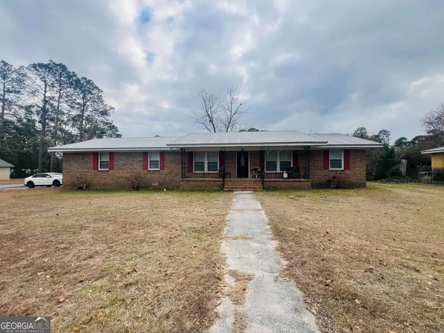 408 Janice Avenue, Nashville, GA 31639 - #2