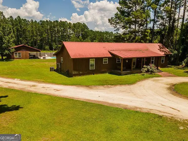 254 Coffee County Club Road, Hortense, GA 31543
